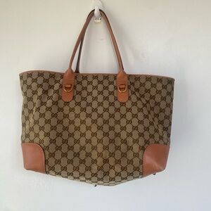 Gucci GG Canvas Heart Bit Tote Bag